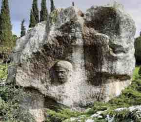 Tomba commemorativa di Annibale a Gebze